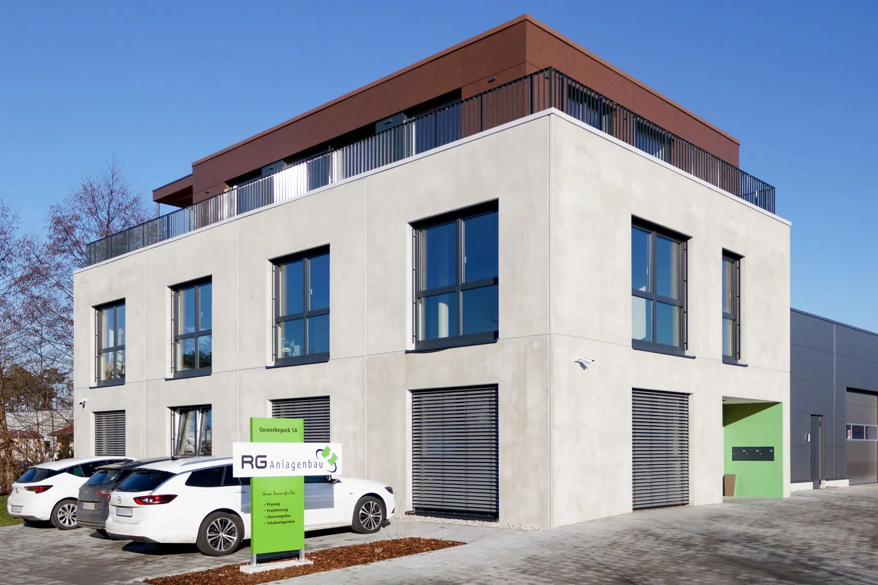 Firmengebäude der RG Anlagenbau GmbH in Spalt
